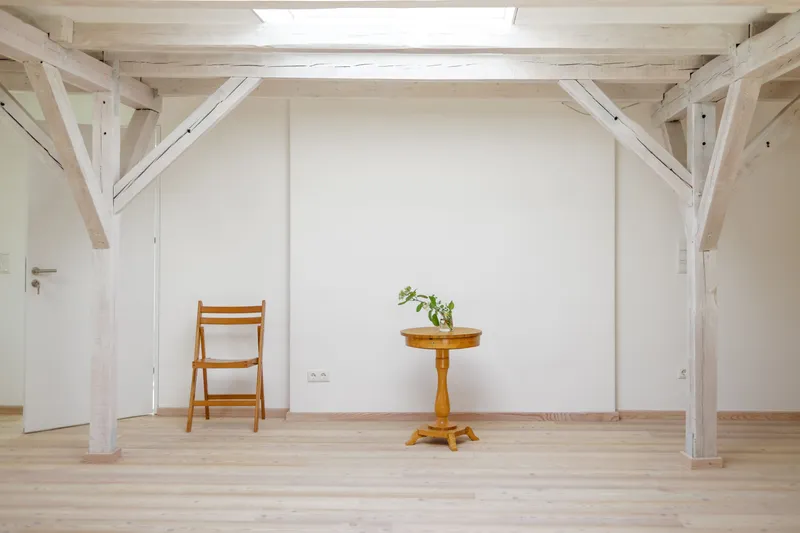 Großzügige Dachgeschosswohnung mit besonderem Flair — photo 1